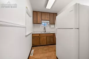 22 Iowa Ave, Colorado Springs, CO 80909 - Photo 15