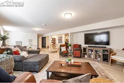 11170 Peaceful Valley Road, Colorado Springs, CO 80925 - Photo 27