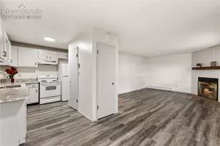 401 Forest Edge Rd, Woodland Park, CO 80863 - Photo 15