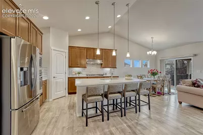 11082 Falling Snow Lane, Colorado Springs, CO 80908 - Photo 5