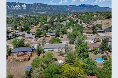 609 Crestridge Avenue, Colorado Springs, CO 80906 - Photo 45