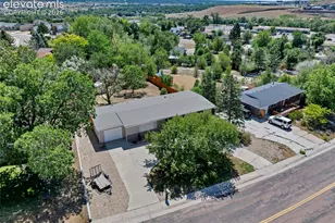 609 Crestridge Ave, Colorado Springs, CO 80906 - Photo 5