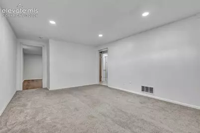 609 Crestridge Avenue, Colorado Springs, CO 80906 - Photo 25