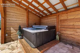 34 Fetlock Cir, Florissant, CO 80816 - Photo 35