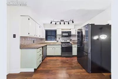 1627 Berkley Avenue, Pueblo, CO 81004 - Photo 7