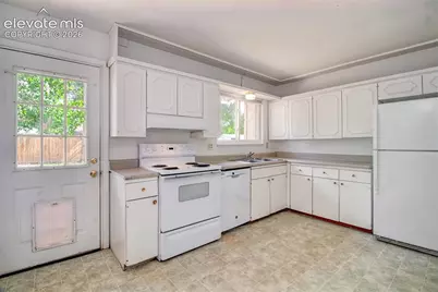 206 Catalina Place, Colorado Springs, CO 80906 - Photo 9
