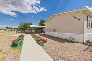 1047 S Saddlerock Dr, Pueblo West, CO 81007 - Photo 41