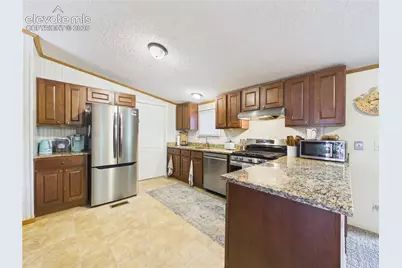1047 S Saddlerock Drive, Pueblo West, CO 81007 - Photo 19