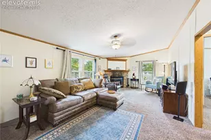 1047 S Saddlerock Dr, Pueblo West, CO 81007 - Photo 23