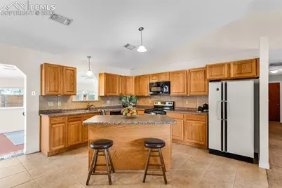 2401 Clayton Drive, Canon City, CO 81212 - Photo 11
