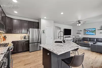976 Pistol River Way, Colorado Springs, CO 80921 - Photo 9