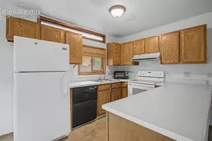 869 Pebblewood Dr, Colorado Springs, CO 80919 - Photo 7