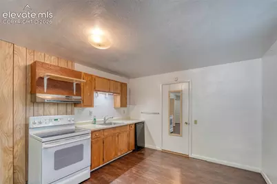 3172 W Kiowa Street, Colorado Springs, CO 80904 - Photo 47