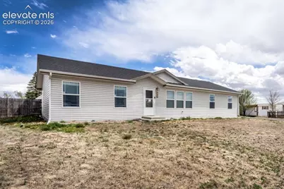 736 Indiana Avenue, Limon, CO 80828 - Photo 1