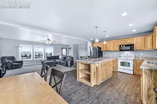 736 Indiana Ave, Limon, CO 80828 - Photo 15