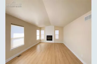 4660 Skylark Road, Colorado Springs, CO 80916 - Photo 7
