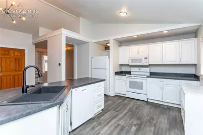 317 Laclede Avenue, Colorado Springs, CO 80905 - Photo 17