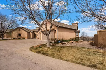 50 Aberdeen Bluff Na, Pueblo, CO 81004 - Photo 1