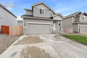 10885 Matta Dr, Colorado Springs, CO 80925 - Photo 3