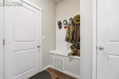 5150 Roundhouse Drive, Colorado Springs, CO 80925 - Photo 3