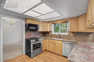265 Silver Spring Dr, Colorado Springs, CO 80919 - Photo 13