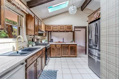 5233 Cambria Drive, Colorado Springs, CO 80918 - Photo 9
