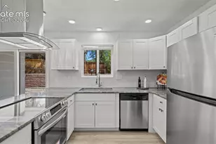 1585 Babcock Rd, Colorado Springs, CO 80915 - Photo 15