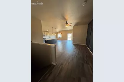 822 S Espanola Drive, Pueblo, CO 81007 - Photo 5