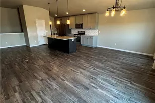 822 S Espanola Dr, Pueblo, CO 81007 - Photo 3