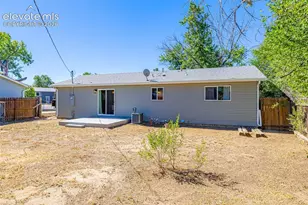 2214 Sonoma Dr, Colorado Springs, CO 80910 - Photo 23