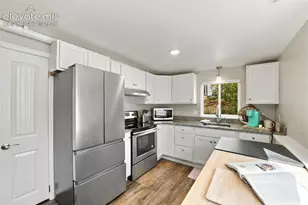 215 N 14th St, Colorado Springs, CO 80904 - Photo 37