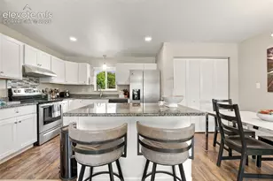 215 N 14th St, Colorado Springs, CO 80904 - Photo 15
