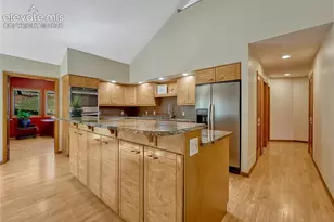 1055 Hidden Valley Rd, Colorado Springs, CO 80919 - Photo 11