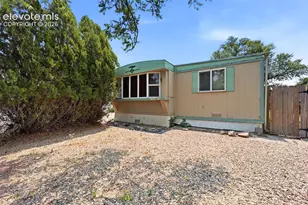 96 E Kipling Dr, Pueblo West, CO 81003 - Photo 3