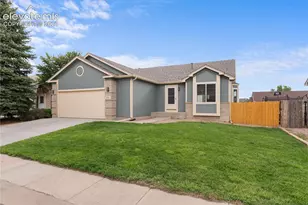 890 N Candlestar Loop, Fountain, CO 80817 - Photo 1