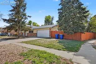 3696 Haven Cir, Colorado Springs, CO 80917 - Photo 3