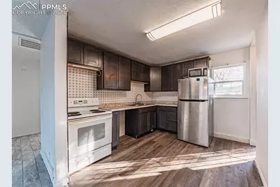 3412 Devonshire Lane, Pueblo, CO 81005 - Photo 3