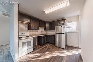 3412 Devonshire Ln, Pueblo, CO 81005 - Photo 3