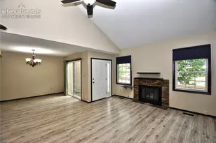 6109 Pine Hill Dr, Colorado Springs, CO 80918 - Photo 7