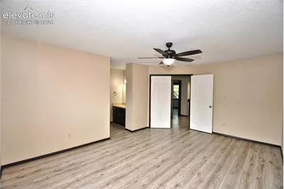 6109 Pine Hill Drive, Colorado Springs, CO 80918 - Photo 15