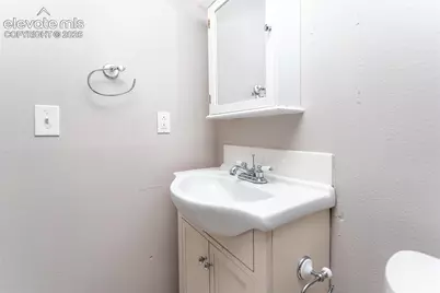 922 E High Street, Colorado Springs, CO 80903 - Photo 25