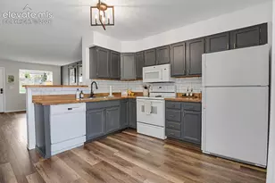3166 Vail Pass Dr, Colorado Springs, CO 80917 - Photo 9