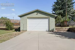 408 Elmwood Dr, Colorado Springs, CO 80907 - Photo 23