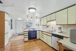 3536 W Pikes Peak Ave, Colorado Springs, CO 80904 - Photo 15