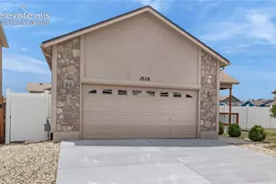 7578 Sun Prairie Dr, Colorado Springs, CO 80925 - Photo 3