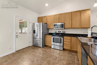 7578 Sun Prairie Drive, Colorado Springs, CO 80925 - Photo 11