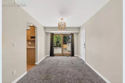 6060 Flintridge Drive, Colorado Springs, CO 80918 - Photo 7