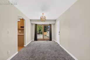 6060 Flintridge Dr, Colorado Springs, CO 80918 - Photo 7