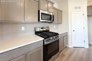 8211 Henzlee Pl, Falcon, CO 80831 - Photo 9