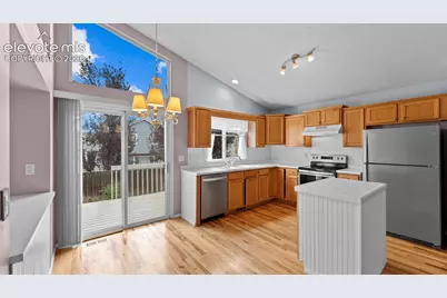 6020 Fossil Drive, Colorado Springs, CO 80923 - Photo 9